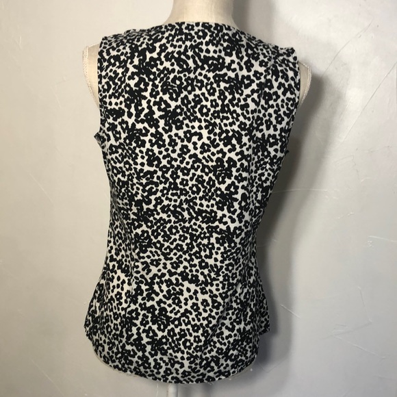 Banana Republic - Picture 5 of 6